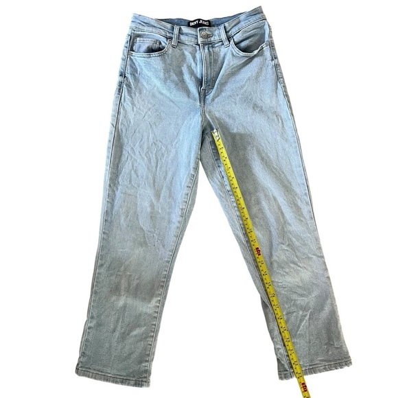 DKNY Jeans Broome Straight Leg Jeans Women’s Size 27 Light Wash Stretch Denim - Picture 5 of 11